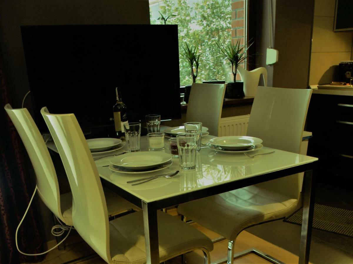 Apartament Przy Parku Wrocław Extérieur photo