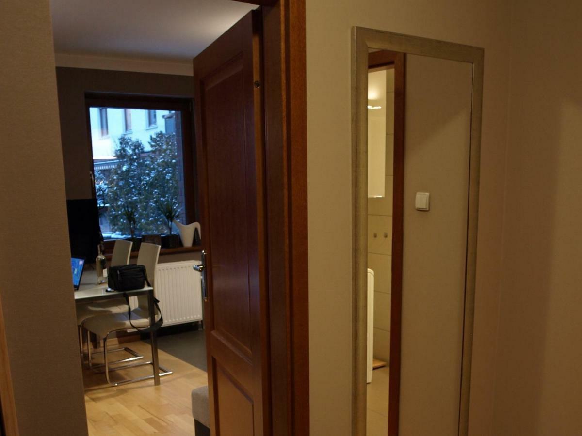 Apartament Przy Parku Wrocław Extérieur photo